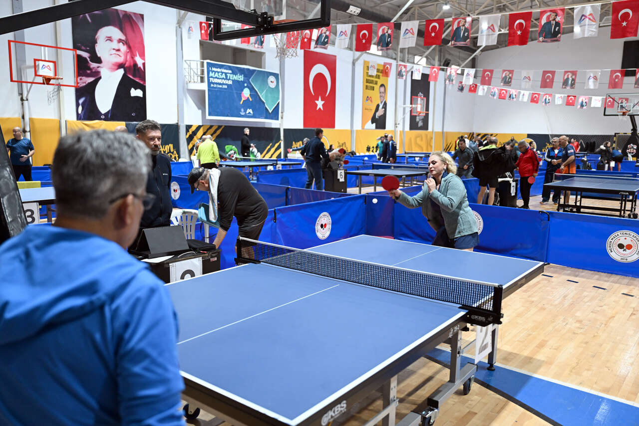 Mersin’de veteran masa tenisi buluşması: “100 yaşıma kadar oynamak istiyorum” 3